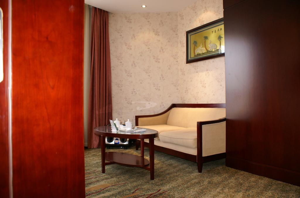 Weigela Park Hotel Dalian Room photo