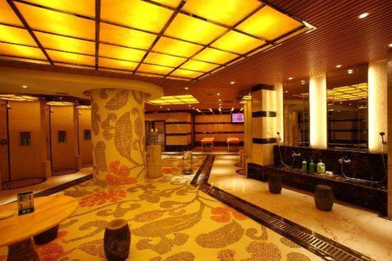 Weigela Park Hotel Dalian Exterior photo